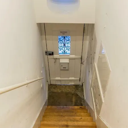 Lx 77 Apartament